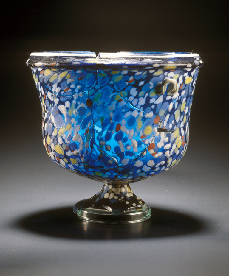 File:Emona Legacy of a Roman City Glass mosaic goblet Photo Sreco Habic.jpg