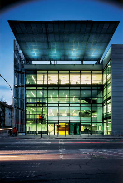 File:Faculty of Electrical Engineering and Computer Science University of Maribor - 06.jpg