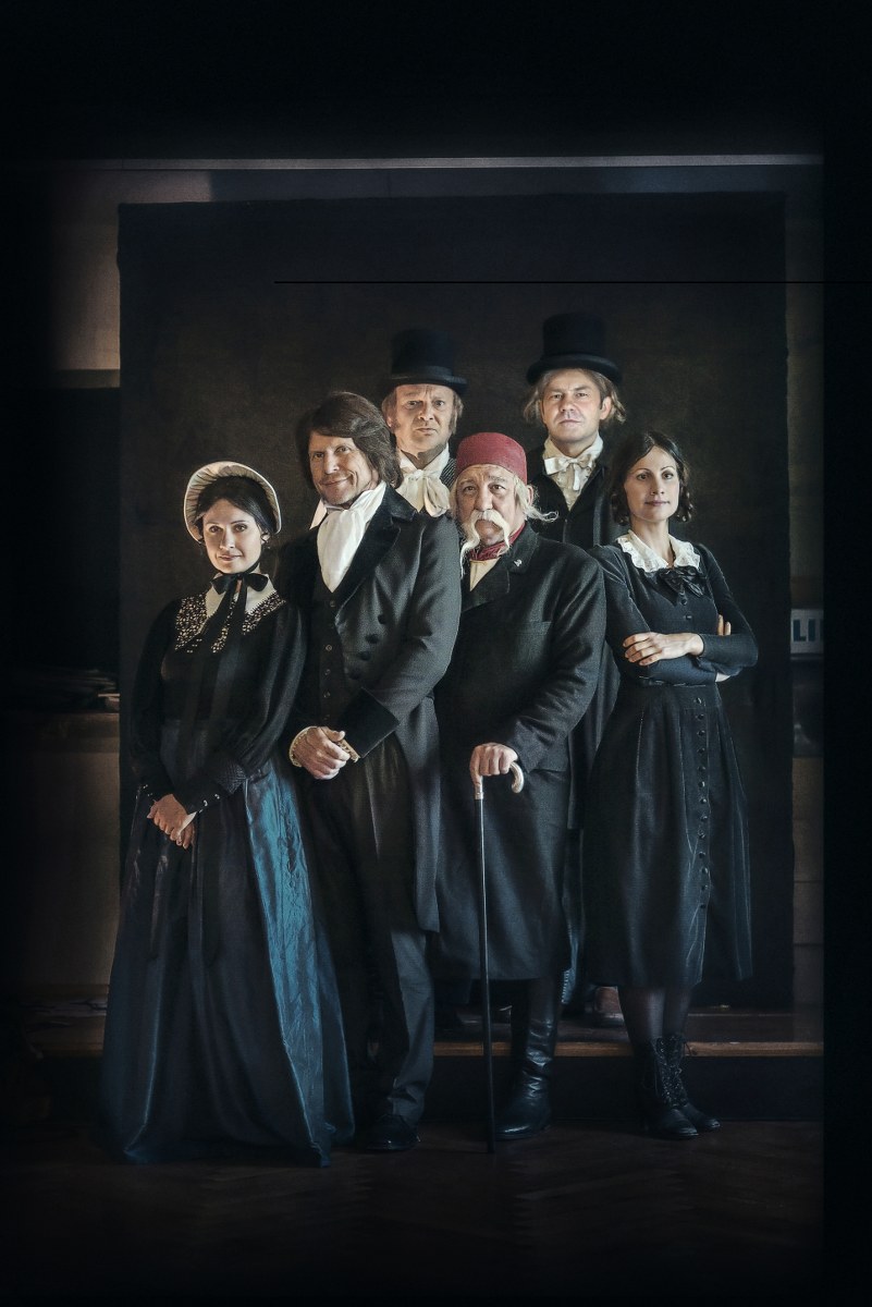Muzeum Institute 2015 ABC oder KRIEG.jpg