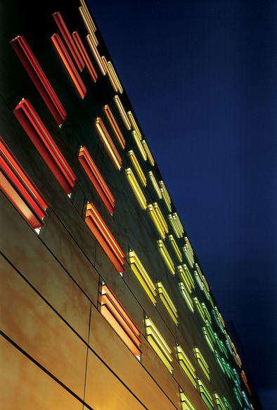 File:Faculty of Electrical Engineering and Computer Science University of Maribor - 05.jpg