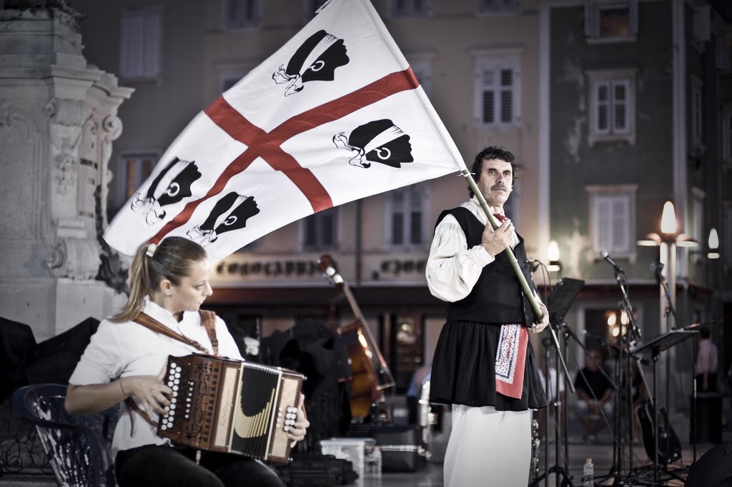 File:Mediterranean International Folklore Festival 2010 Performers Photo Boris Šušmak.jpg