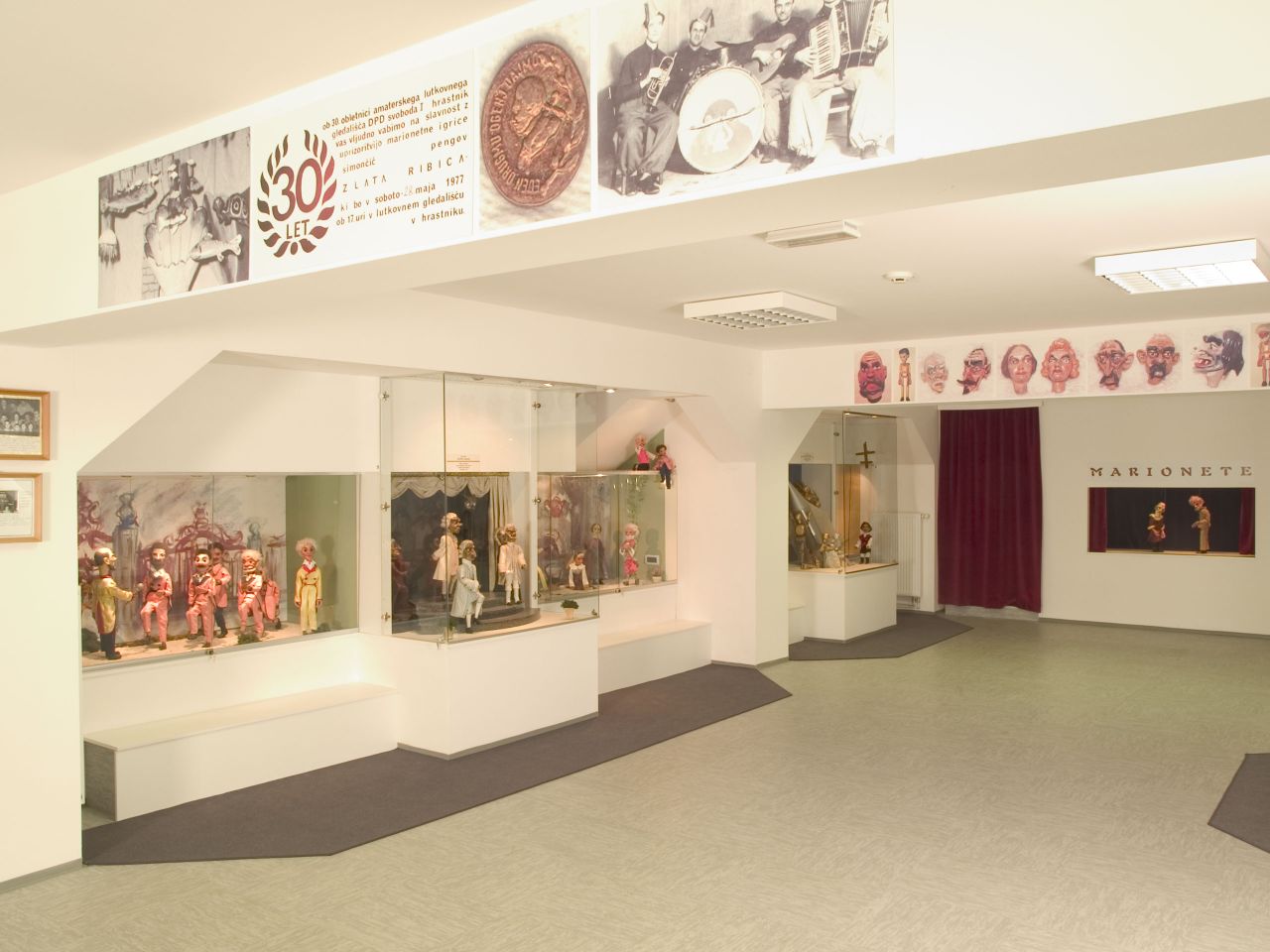 File:Hrastnik Museum Puppets and Puppeteers Collection Photo Andrej Blatnik.jpg