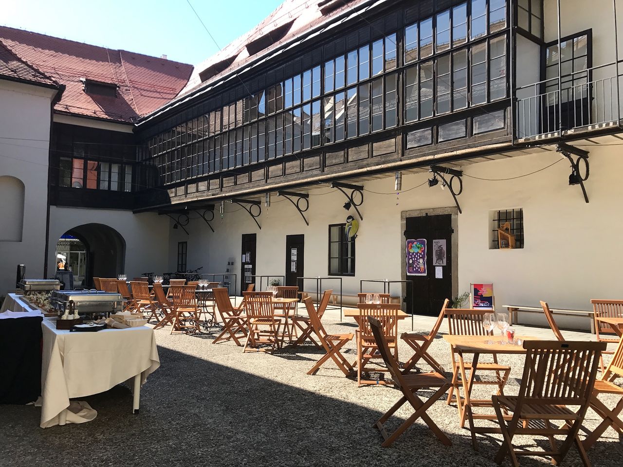 File:Vetrinjski dvor 2017 Inner courtyard Photo Borut Wenzel.JPG