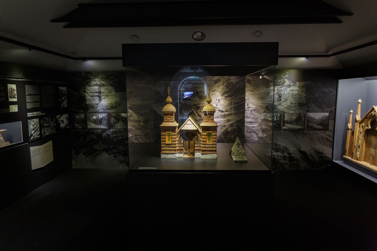 File:Park of Military History Pivka 2020 Exhibition Photo Kaja Brezocnik (2).jpg