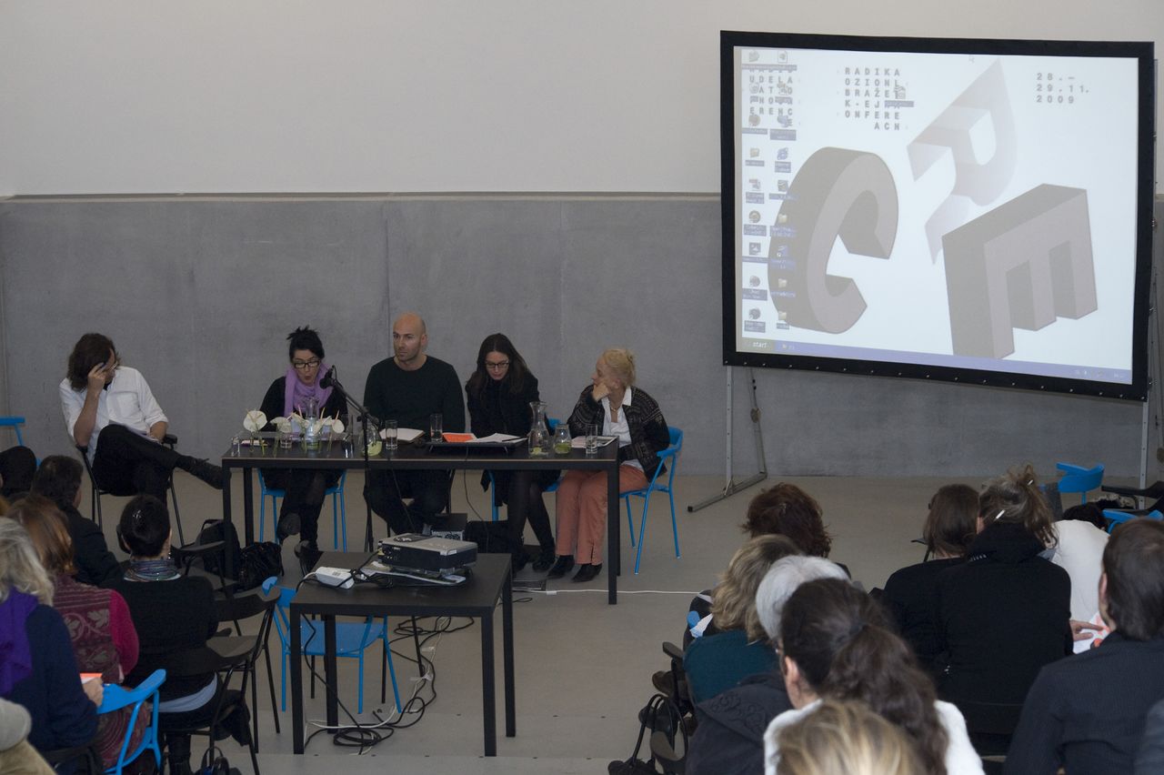 File:Moderna galerija 2009 Radical Education Conference Photo Matija Pavlovec.jpg