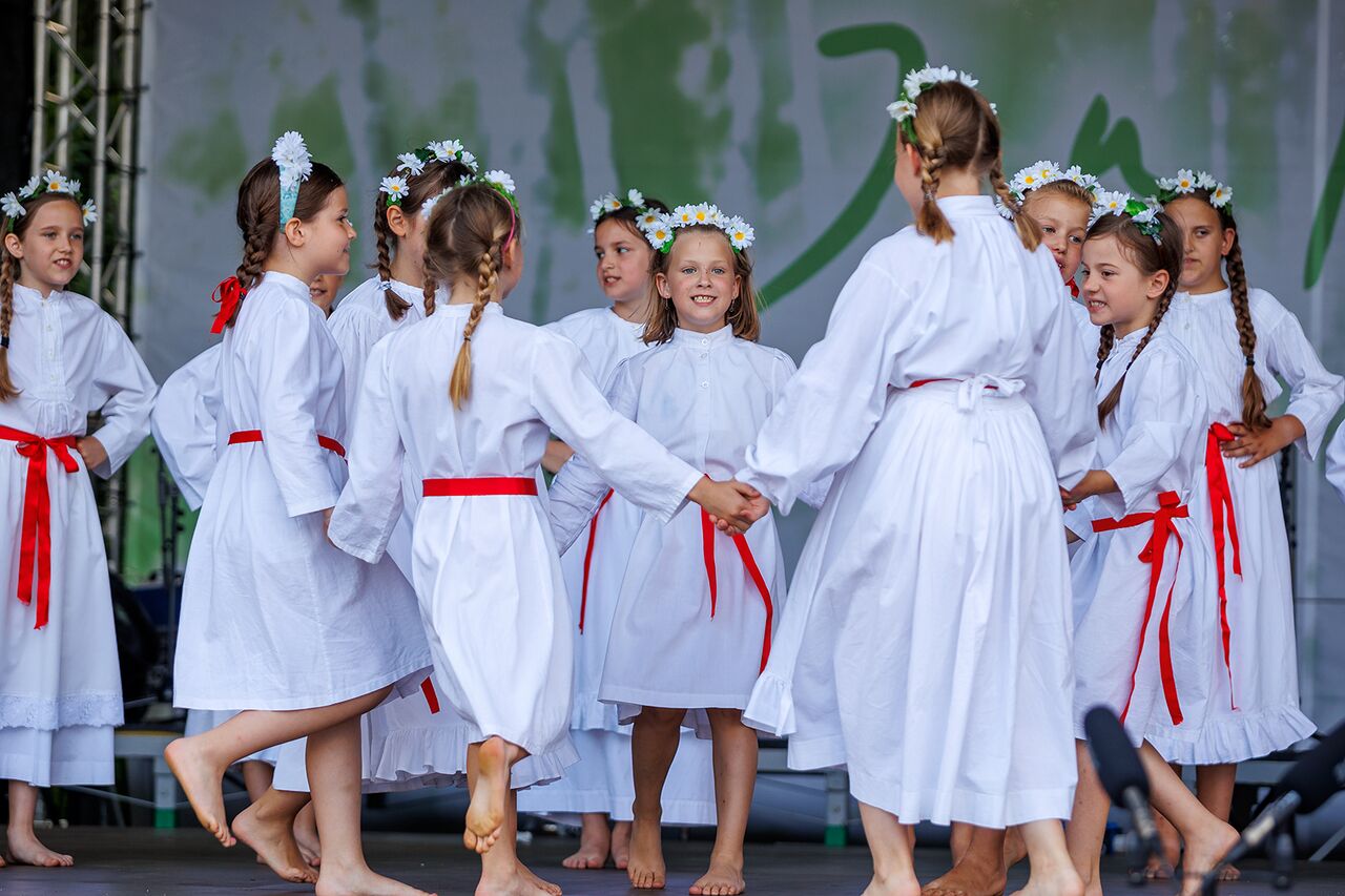 Young folklore-Pastirče mlado, 23.6.2022, foto Jani Pavlin.jpg