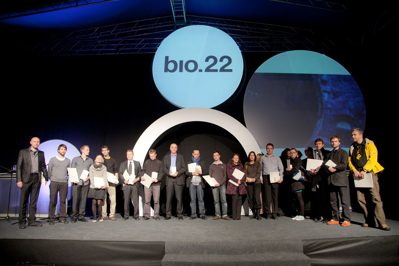 File:Biennial of Design 2010 BIO Gold Medal award winners Photo Ziga Intihar.jpg