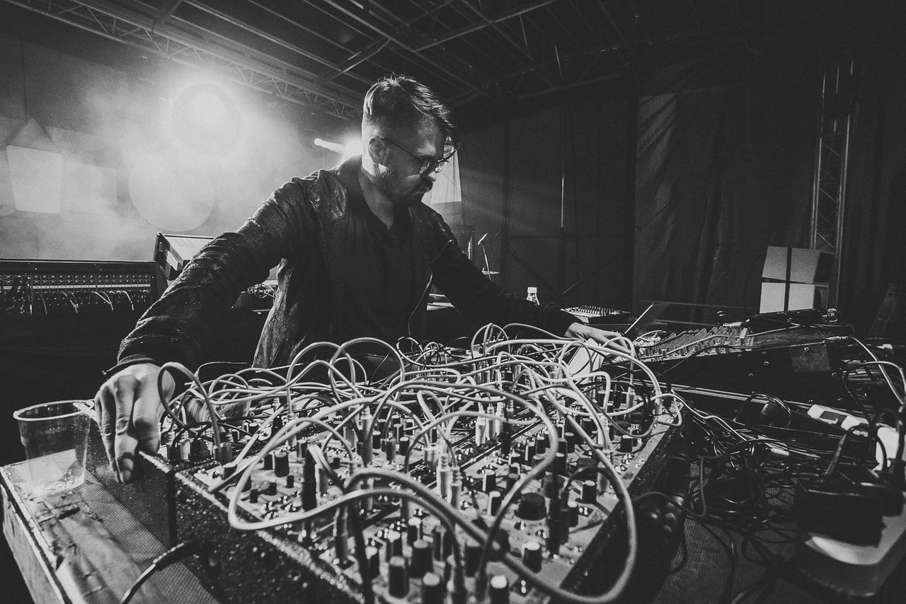 File:Urbano dejanje 2016 Jan Nemeck performing at UD festival Photo Polona Kumelj.jpg