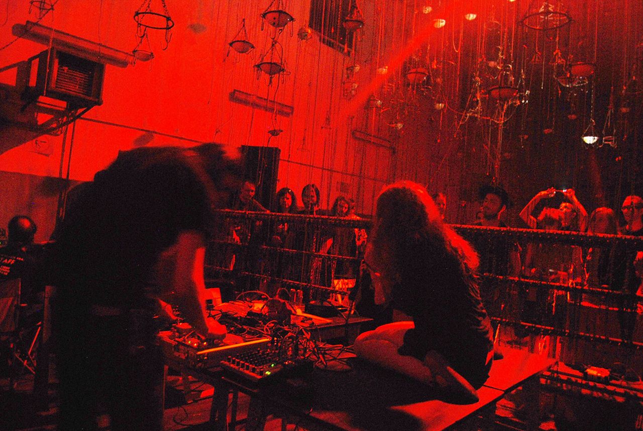 File:Zasavje Noisefest International 2015 Sbar, Aphra Tesla Photo ANU.jpg
