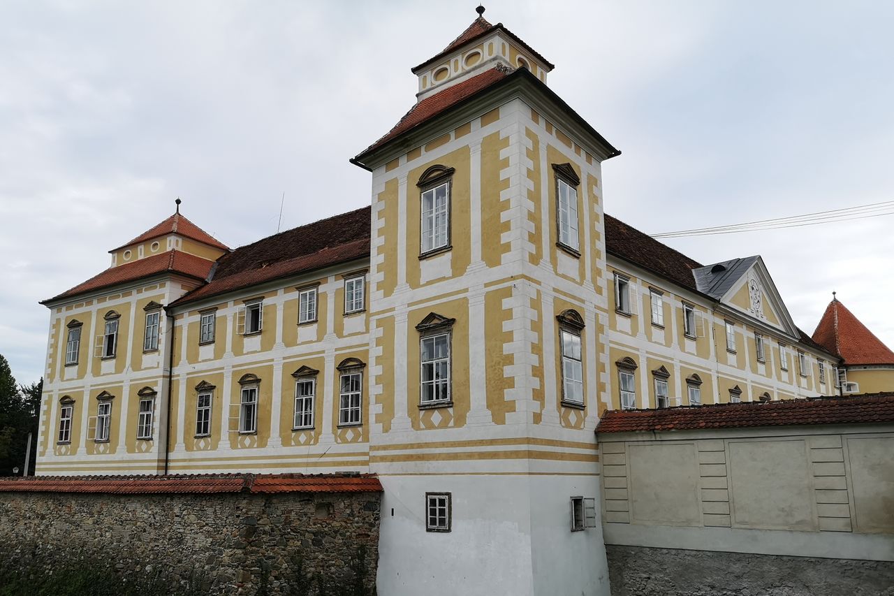 File:Slovenska Bistrica Castle 2020 Image of the castle Photo Darkoj82.jpg