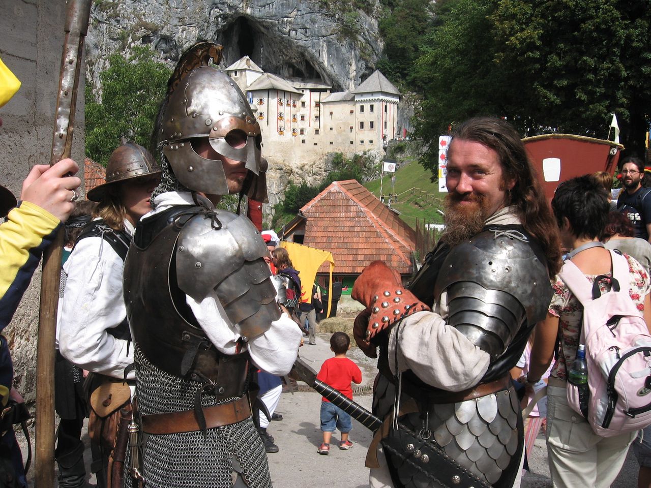 File:Predjama Castle 2011 annual medieval tournament.JPG