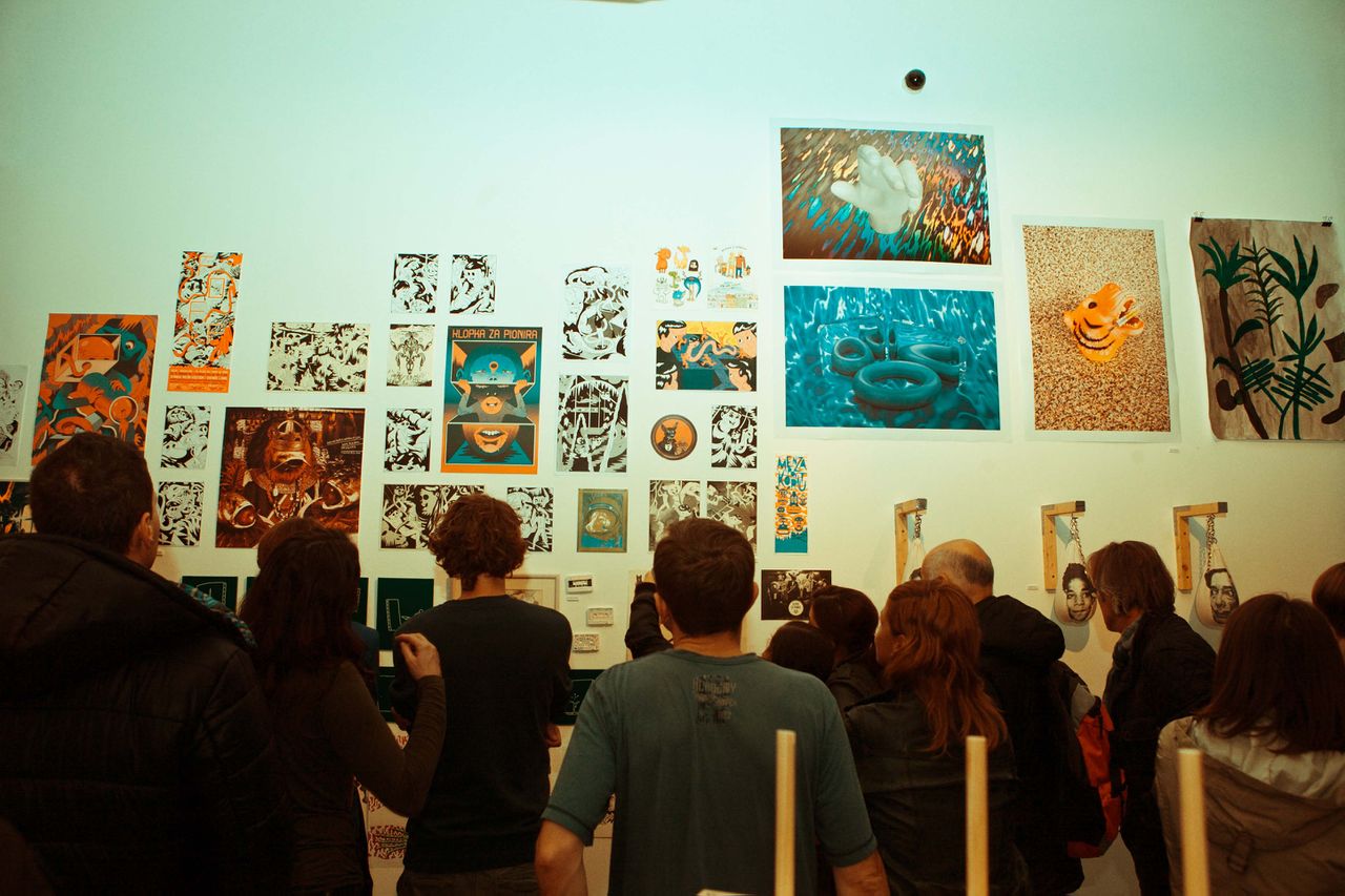 File:Independent Biennial 2015 Illustrations presented at Kamera Photo Ales Rosa.jpg