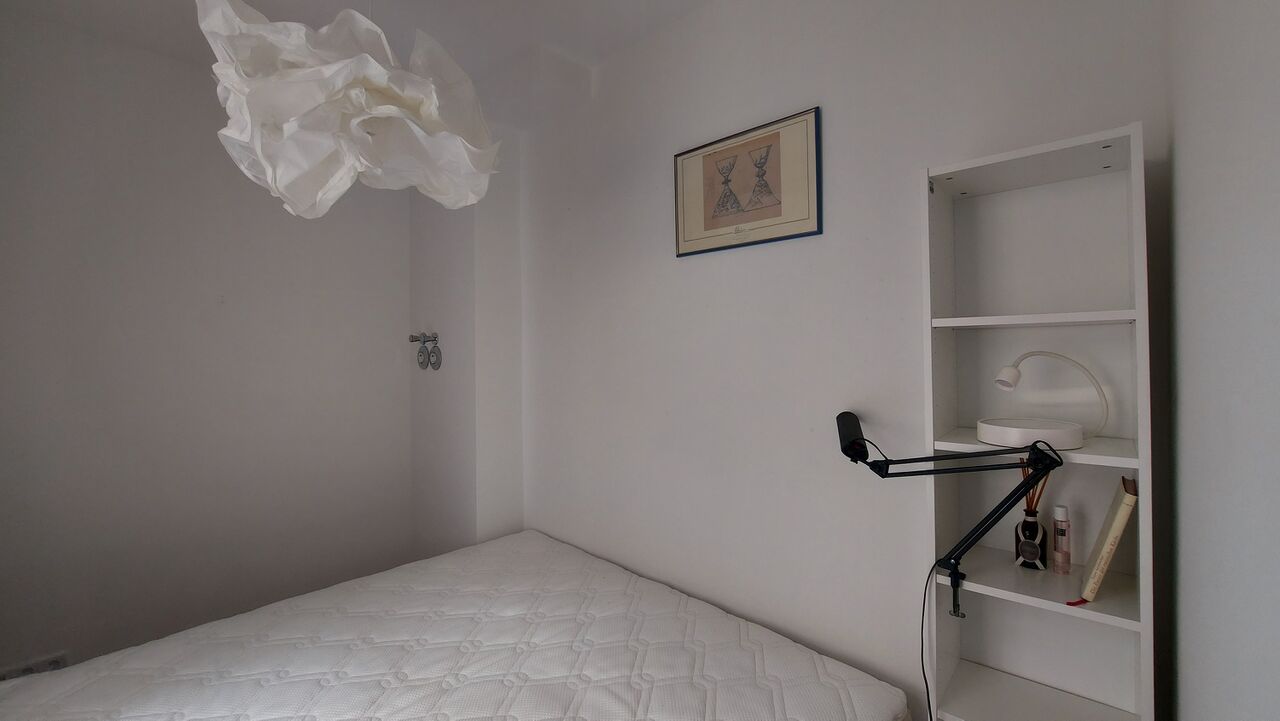 File:Slovene Arts & Culture Residency Berlin 2022 bedroom.jpg