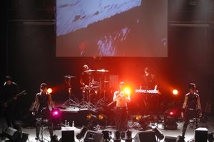 <!--LINK'" 0:3--> concert, 2003