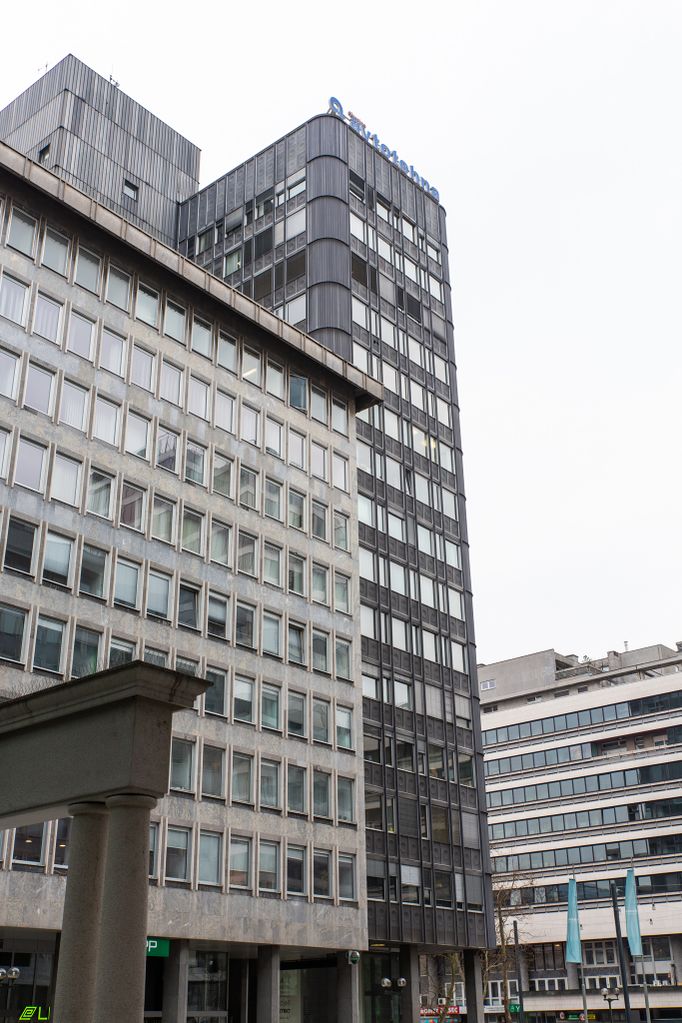 File:Osmoza 2021 Avtotehna skyscraper Photo Kaja Brezocnik.jpg