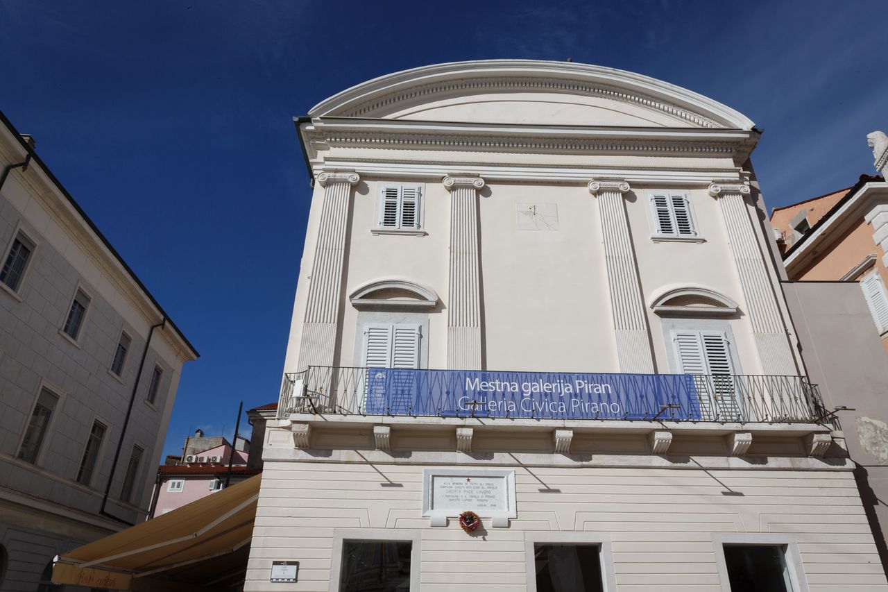 File:Piran City Gallery 2020 Exterior Photo Kaja Brezocnik.jpg