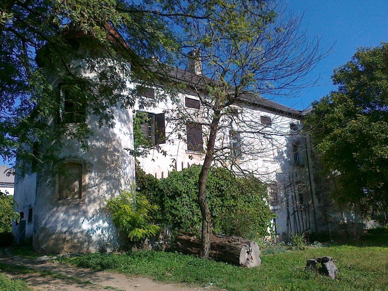 File:Louis Adamic Memorial Room 2011 exterior.jpg