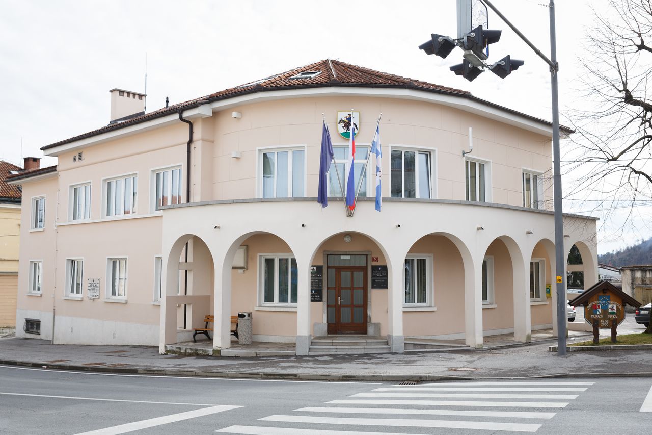 File:Municipality of Pivka 2020 Town Hall Photo Kaja Brezocnik (2).jpg