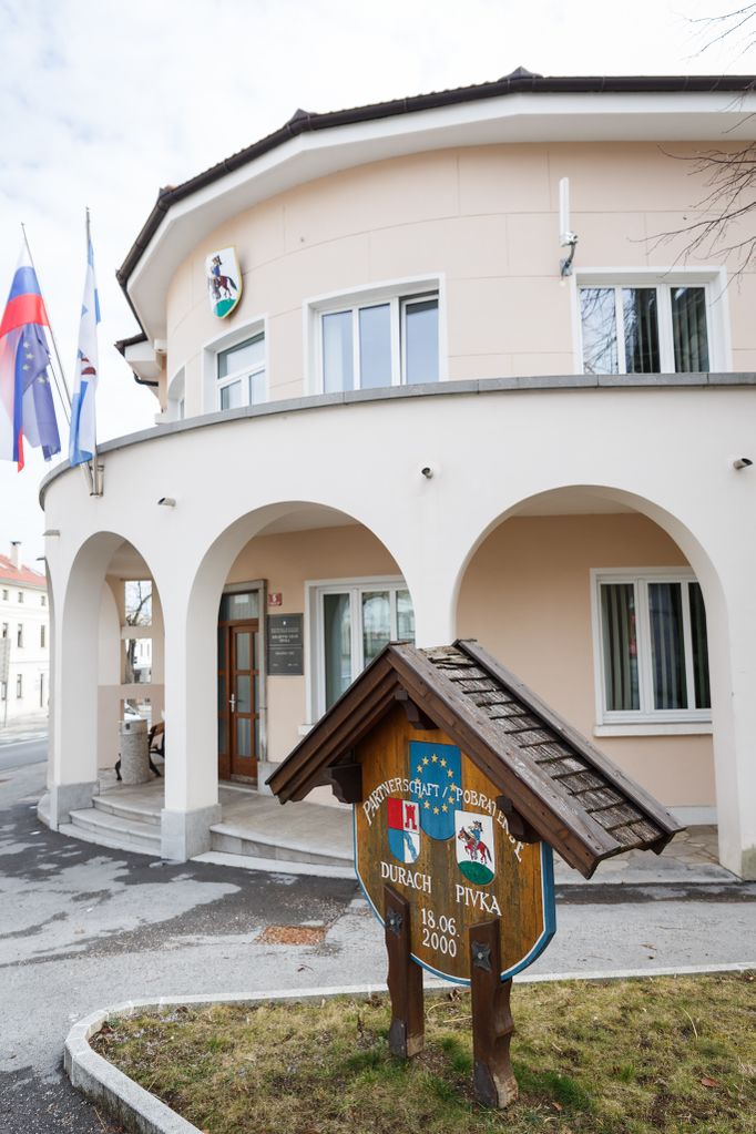 File:Municipality of Pivka 2020 Town Hall Photo Kaja Brezocnik (1).jpg