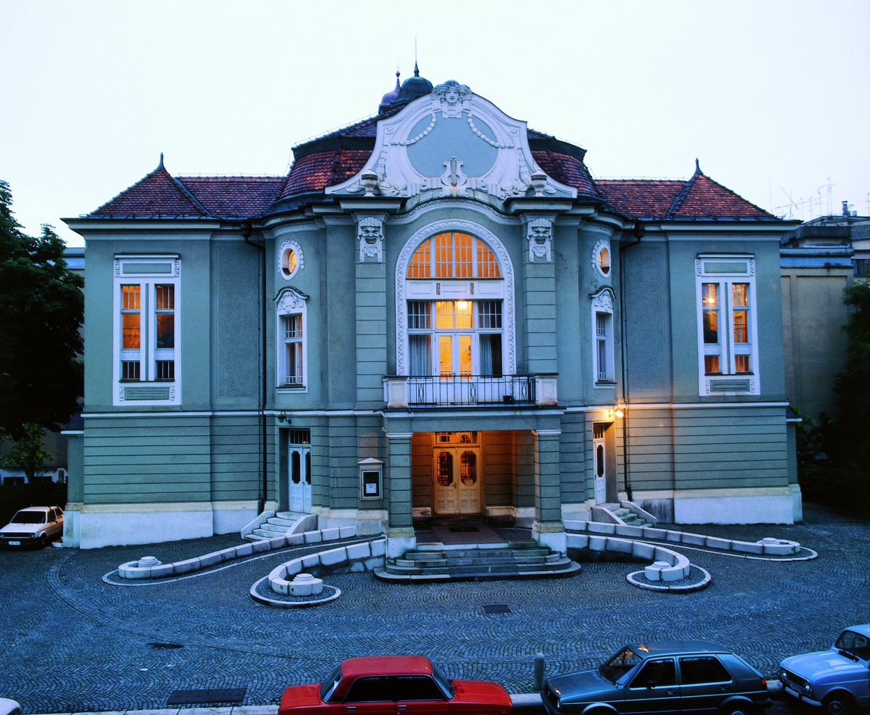 File:Slovene National Theatre Drama Ljubljana - Photo Branko Pilih.jpg