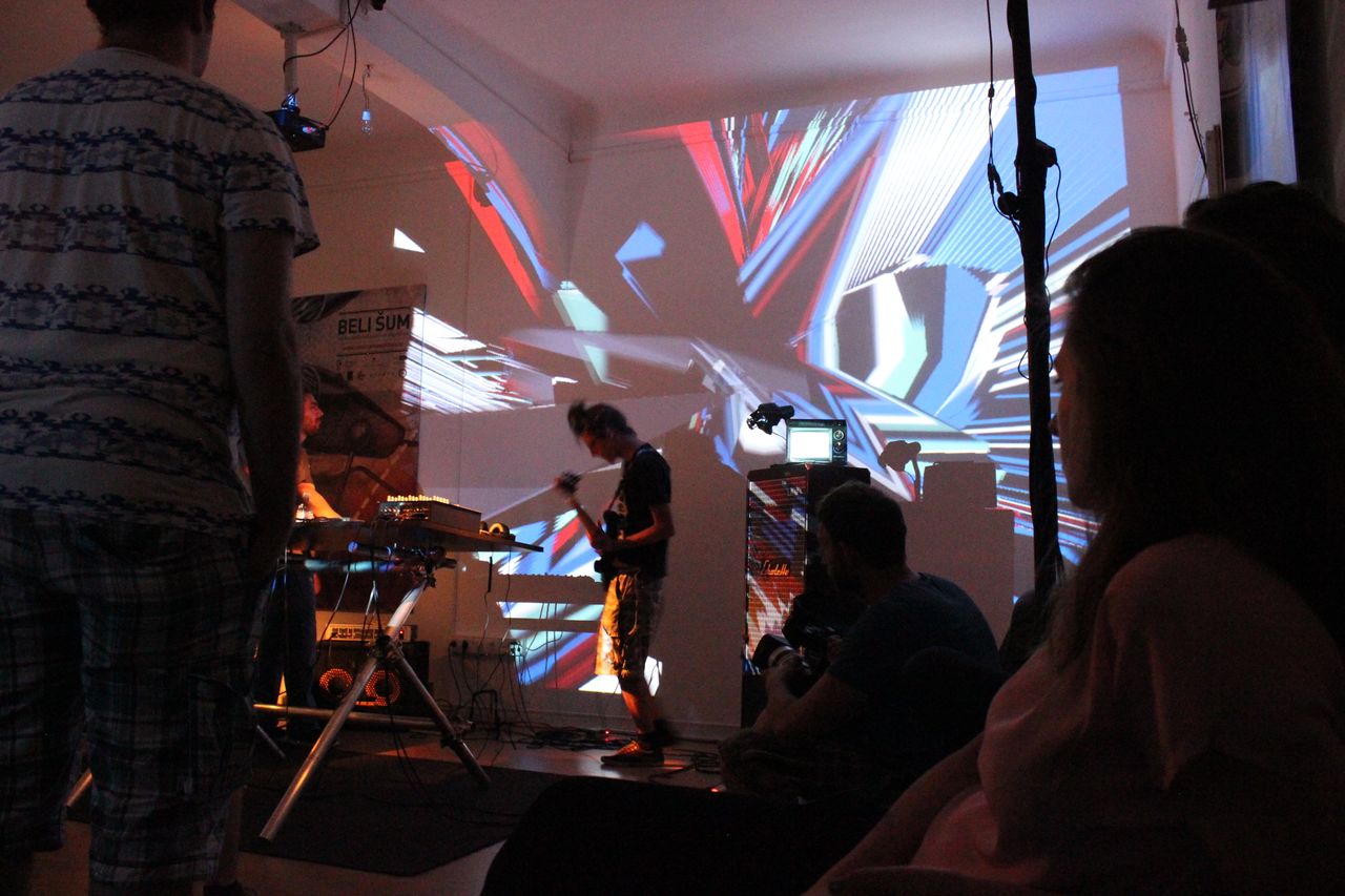File:Centralna postaja 2016 Blaz in Gregor Bajc Live.JPG