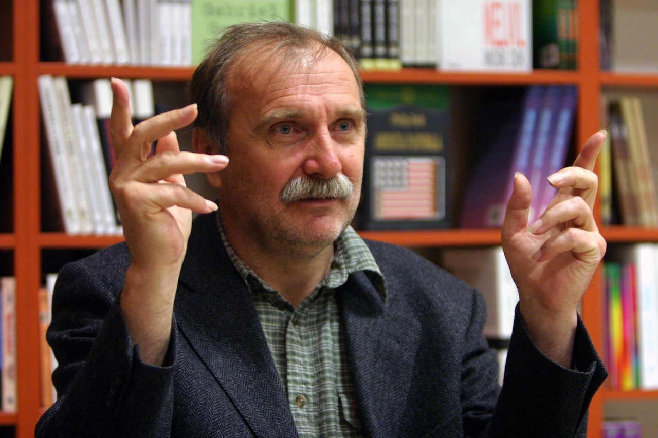 File:Vilenica International Literary Awards 2005 Karahasan Dzevad.jpg