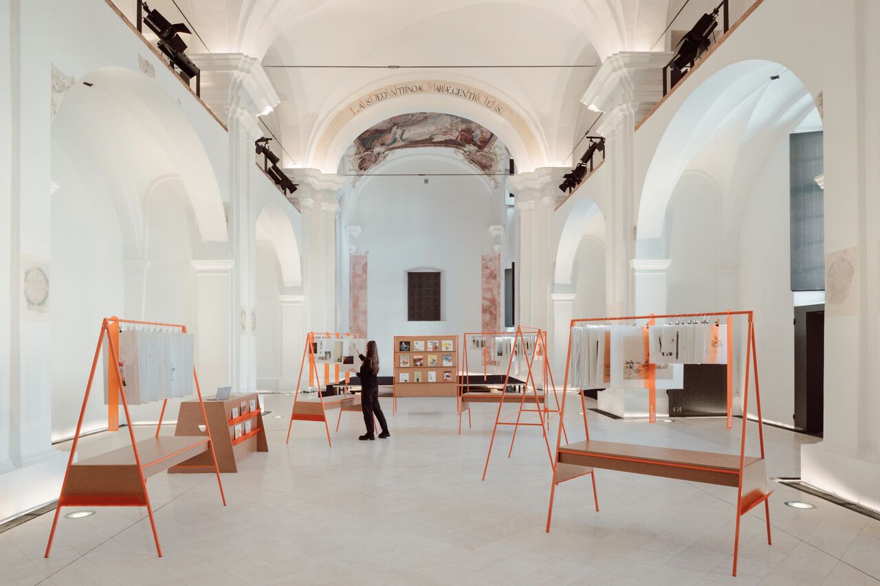 File:Center of Illustration mobile exhibition Illustration corner Photo Ana Skobe.jpg
