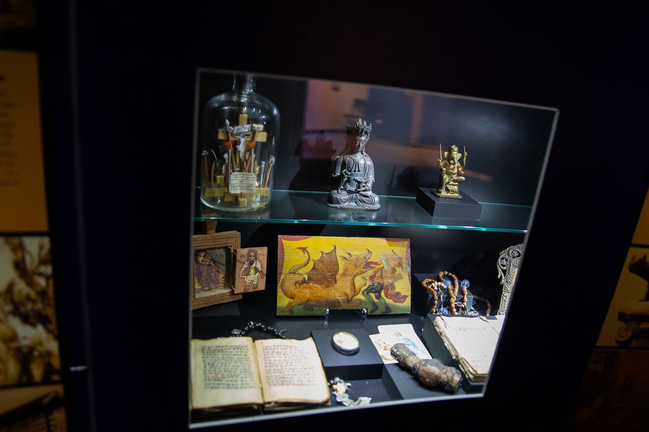 File:Slovene Ethnographic Museum 2021 Skusek's Collection Photo Kaja Brezocnik.jpg