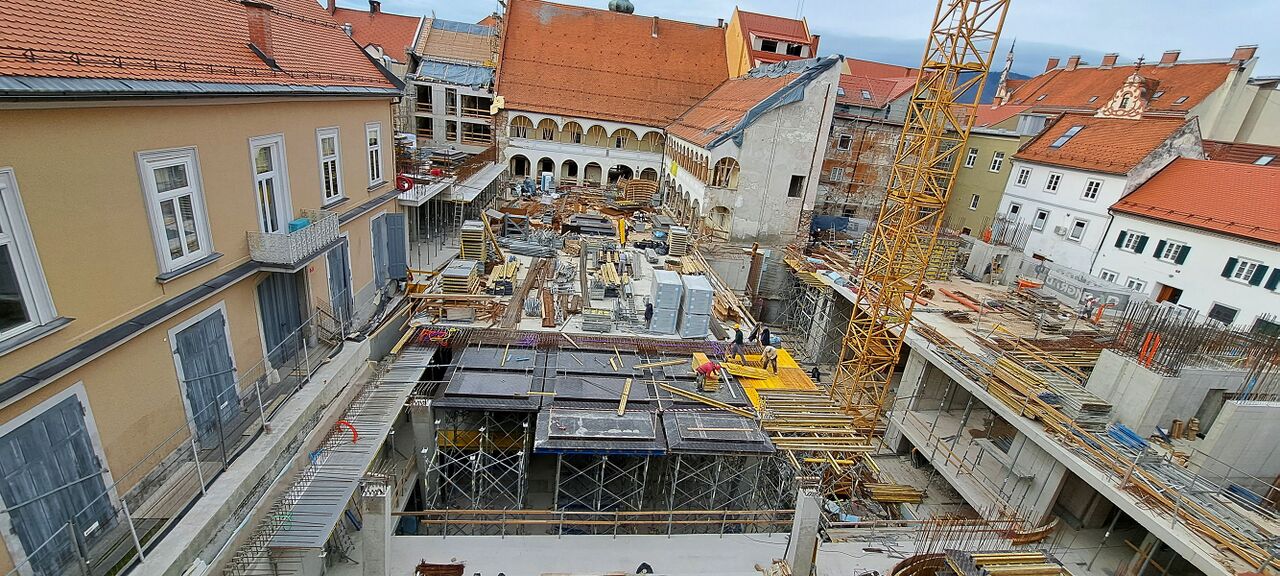 File:Maribor Public Library 2023 Construction site of Center Rotovz Photo R. Kerezi.jpg