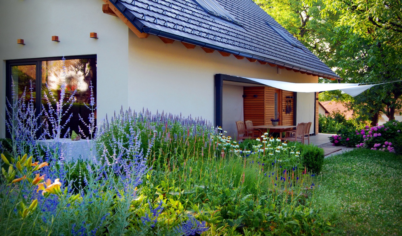 File:Landscape 2010 flower garden.jpg