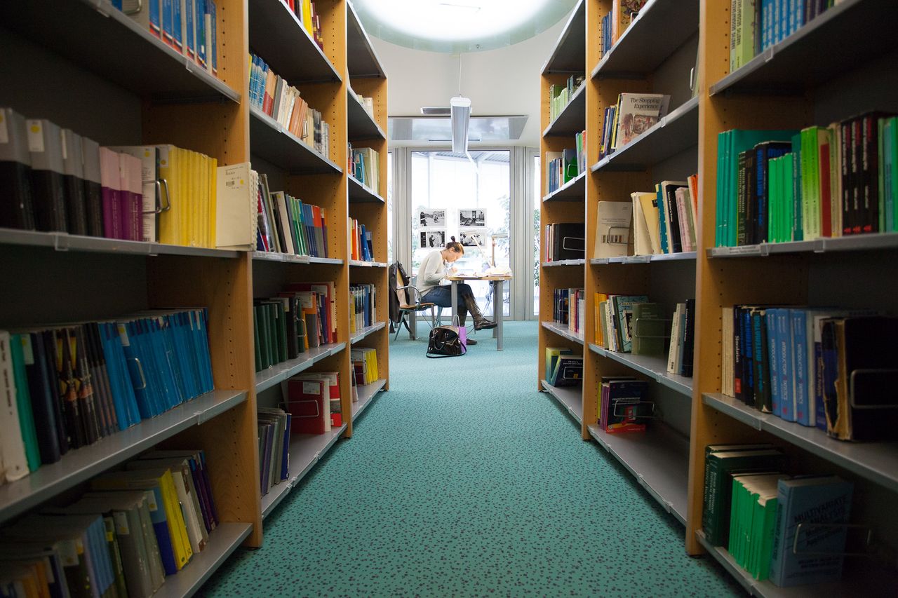 Faculty of Social Sciences 2013 Jože Goričar Library 01.jpg