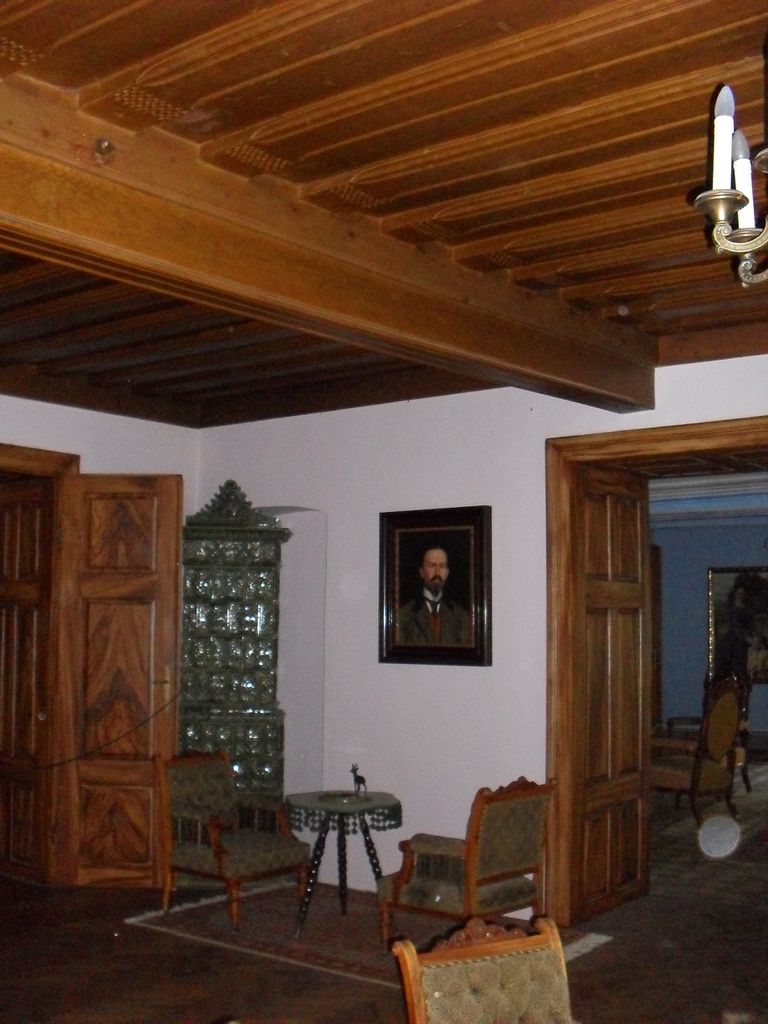 File:Sneznik Castle 2010 interior Photo Anja Premk.JPG