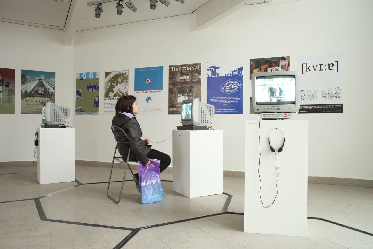File:Likovni salon Celje 2010 In between the movements Photo Robert Ograjensek.JPG