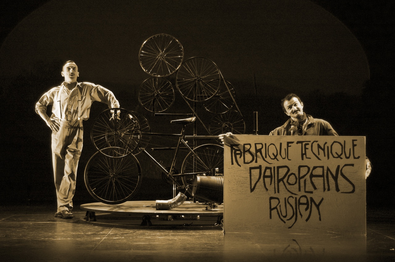 File:Mladinsko Theatre 2009 Eda – zgodba bratov Rusjan Photo Matej Peternelj.jpg