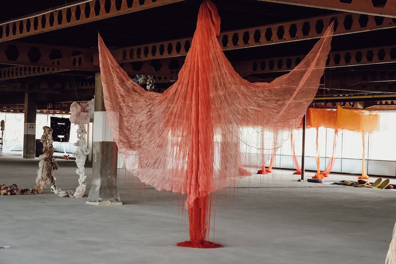 File:Biennial of Textile Art BIEN 2023 Tears of Icarus Photo Masa Pirc.jpeg