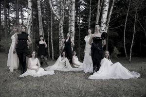 <!--LINK'" 0:23--> group portrait, 2009