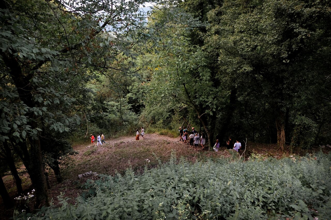 File:Robida 2022 explorative walk of the landscape Photo Elena Rucli.jpg