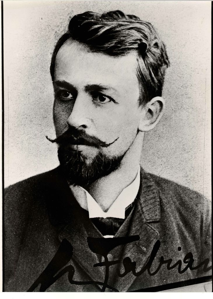 File:Maks Fabiani Foundation - Maks Fabiani portrait.JPG