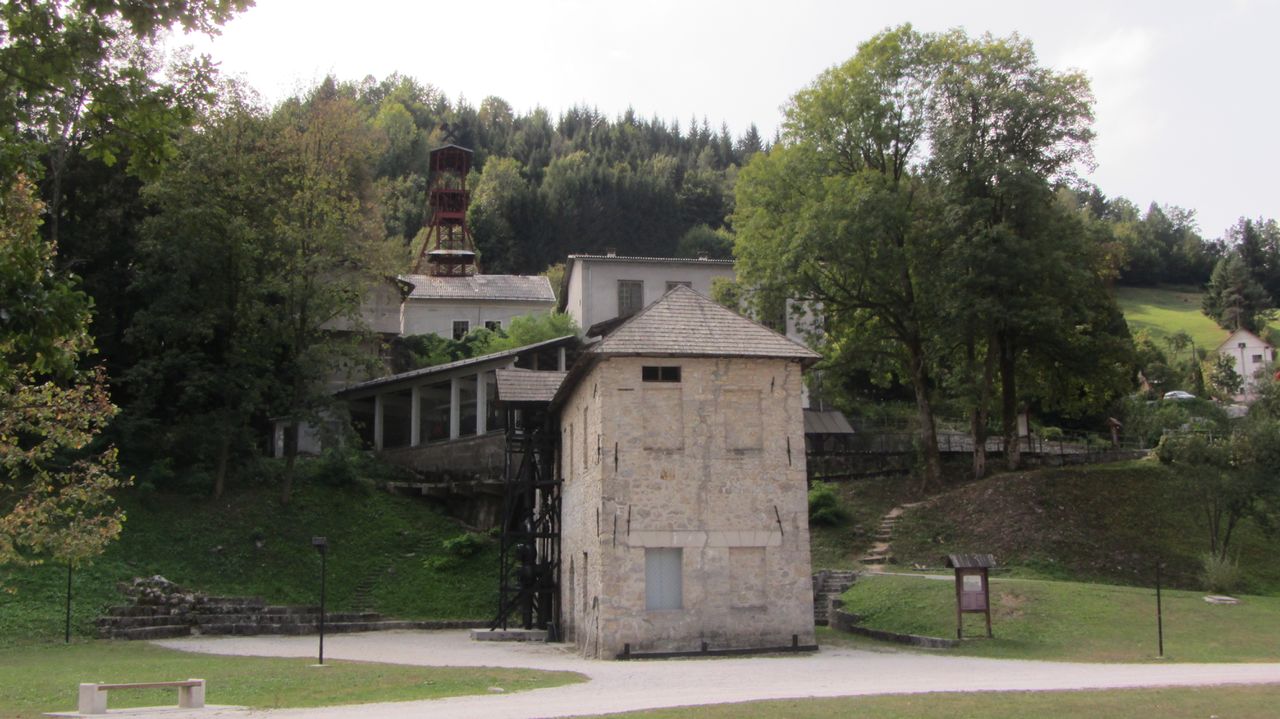 File:Idrija Mine Museum 2011 Photo Stephen Colebourne.jpg