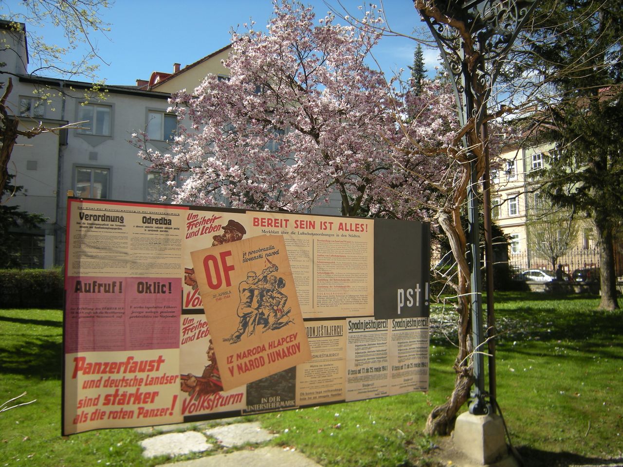 File:Maribor National Liberation Museum 2011 Posters.jpg