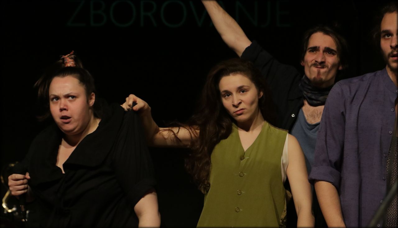 Glej Theatre 2015 The Conference of the Birds. Photo Suncan Stone.jpg
