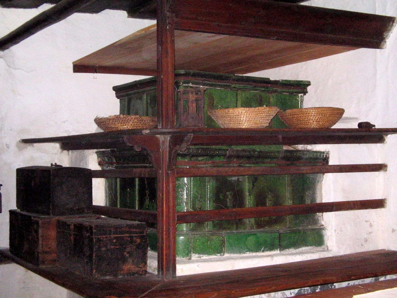 File:Pocar Homestead Mojstrana 2007 Stove.jpg