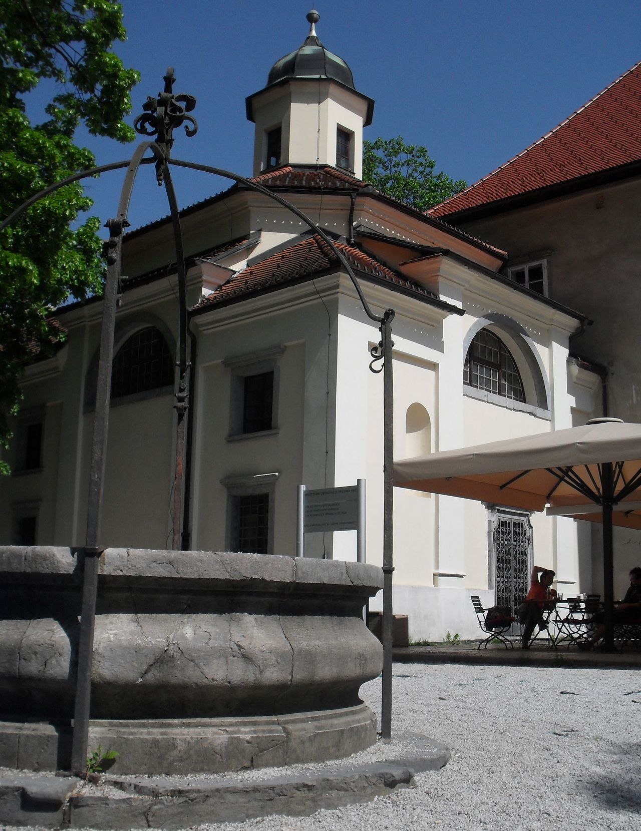 Kodeljevo Castle 2012 01.JPG