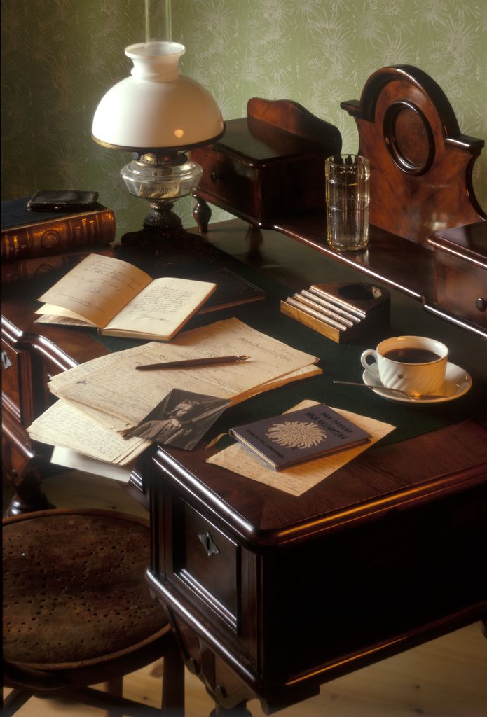 File:Memorial Room of Writer Ivan Cankar 2009.jpg