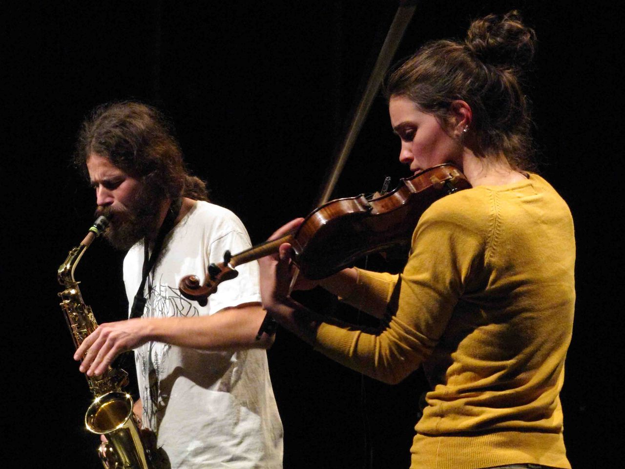 File:Sound Disobedience 2012 Ana Kravanja - Marko Karlovcec.jpg