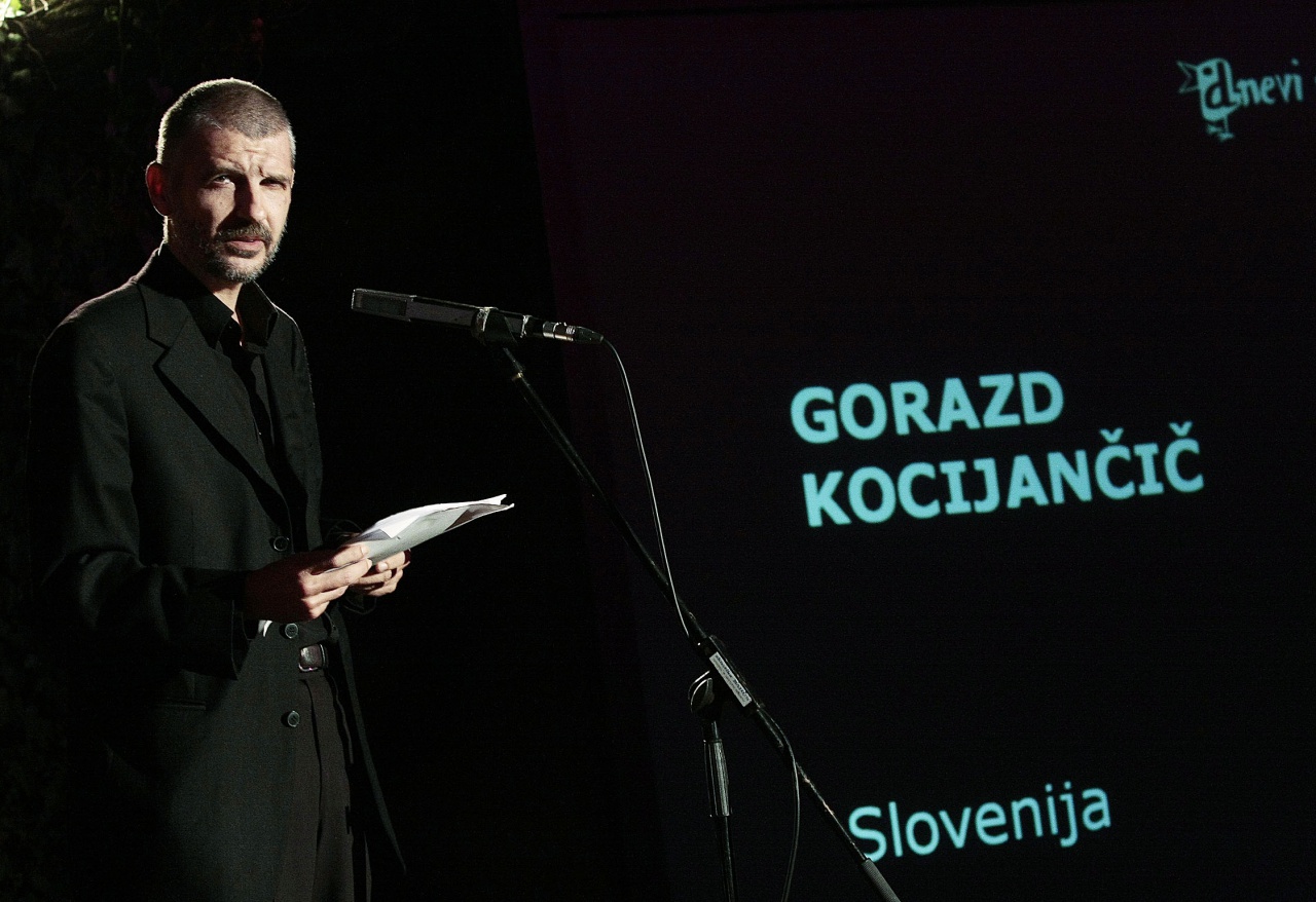 File:Poetry and Wine Festival - 08.jpg