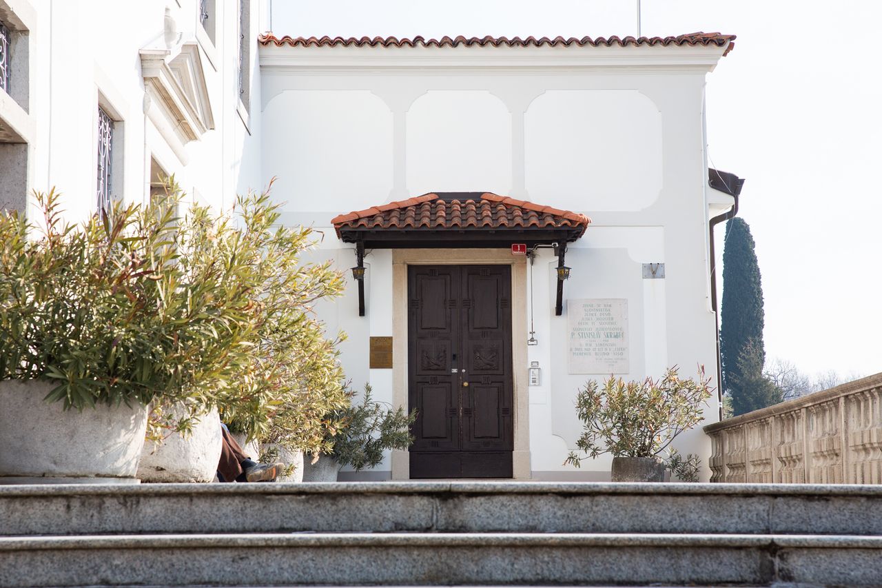 File:Franciscan Monastery Kostanjevica in Nova Gorica 2021 entrance Photo Kaja Brezocnik.jpg
