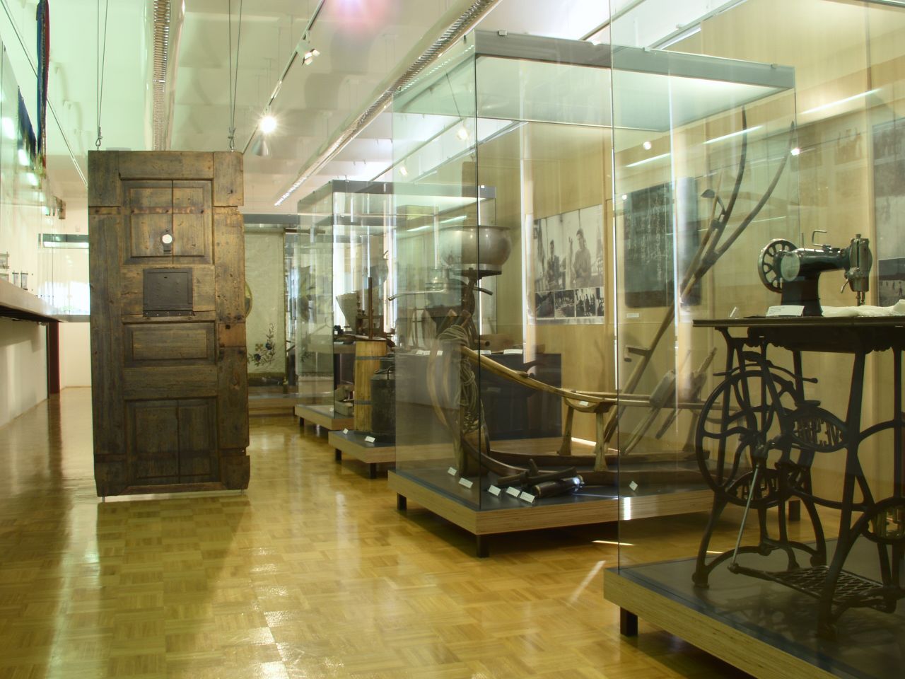 File:Cerkno Museum 2004 Permanent exhibition Photo Marijan Mocivnik (3).jpg