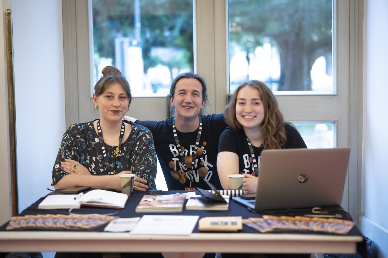 File:Maribor Theatre Festival 2023 Young volunteers Photo Bostjan Lah.jpg