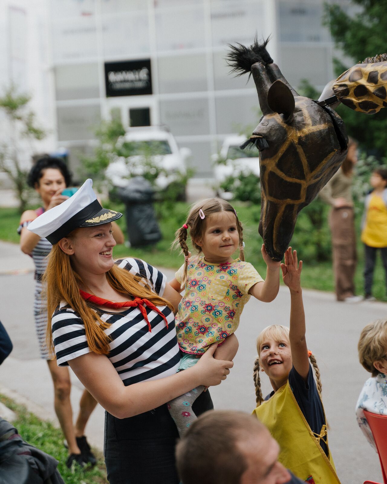Pikin festival - Žirafe na obisku (2022), Foto Peter Žagar.jpg